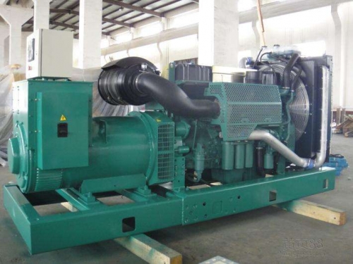 宣威便携静音：租赁无声发电机组，便携式解决能源需求